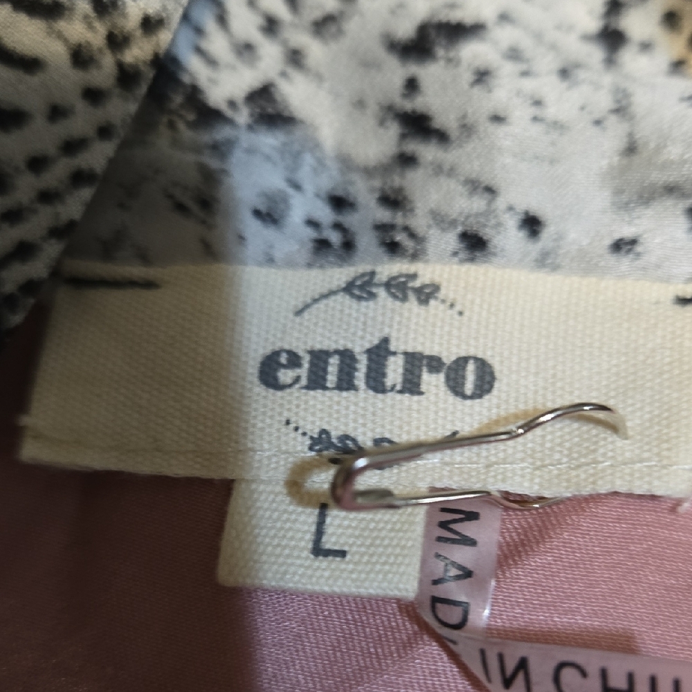 E118 NWT Entro Pink Kimono Robe with Snake Print Accents Open Fron Tie Sm Md Lg - Picture 6 of 8